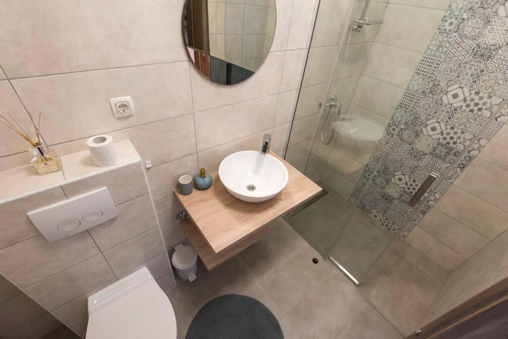 דירות Apartman M&S 1 Kali, Otok Ugljan מראה חיצוני תמונה